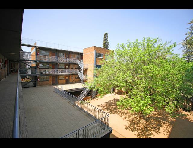 3 BEDROOM APARTMENT FOR SALE IN GRESSWOLD